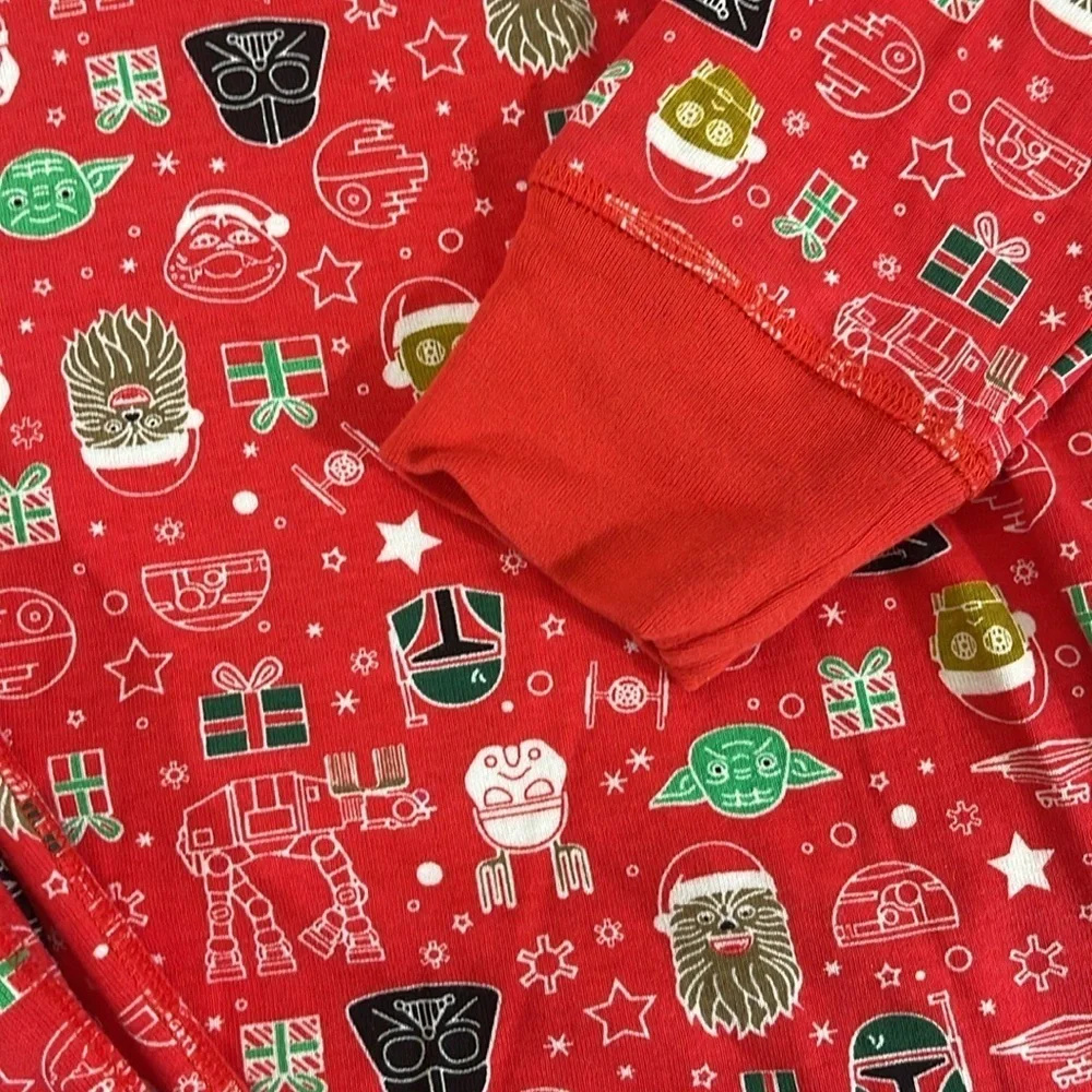 Star Wars Christmas pajamas adult small